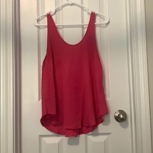 Pink tank top
